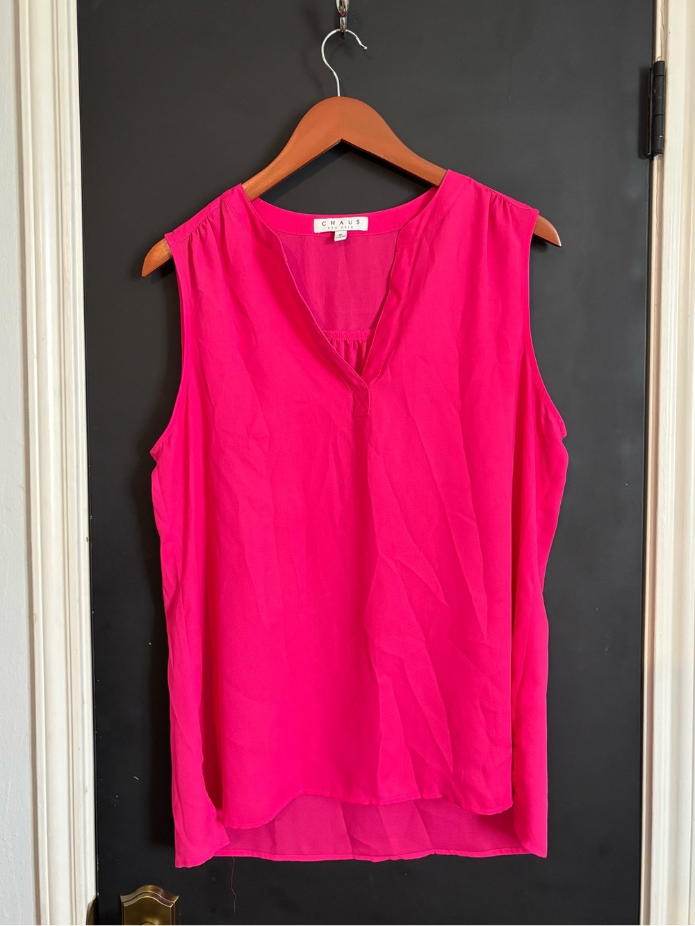 Chaus Bright Pink Sleeveless V-Neck Camisole